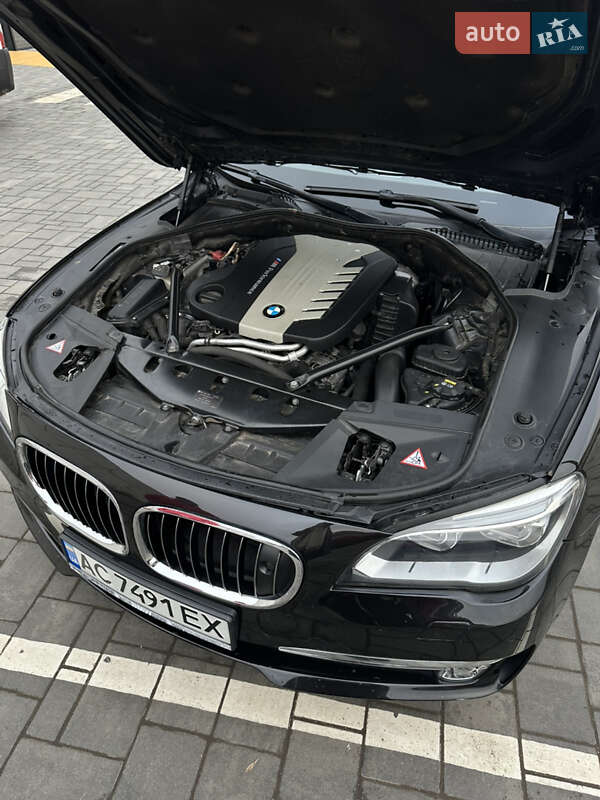 Седан BMW 7 Series 2014 в Луцке
