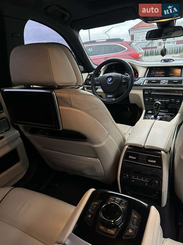 Седан BMW 7 Series 2014 в Луцке