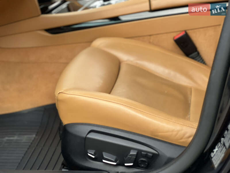 Седан BMW 7 Series 2013 в Тернополе