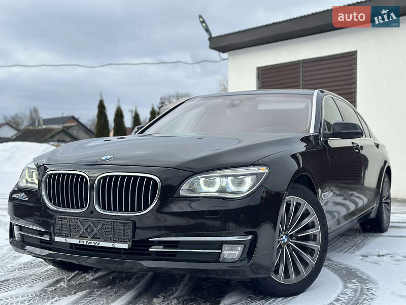 Седан BMW 7 Series 2013 в Владимире