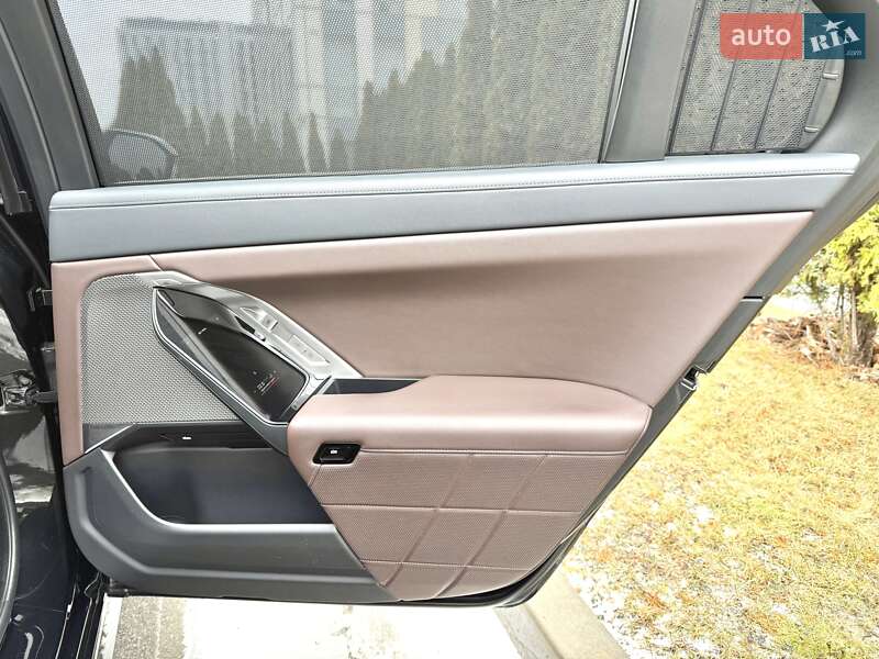 Седан BMW 7 Series 2023 в Днепре