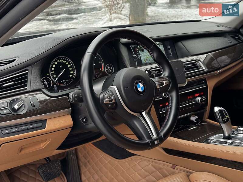 Седан BMW 7 Series 2012 в Киеве