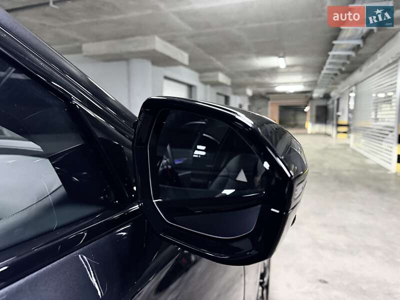 Седан BMW 7 Series 2024 в Киеве