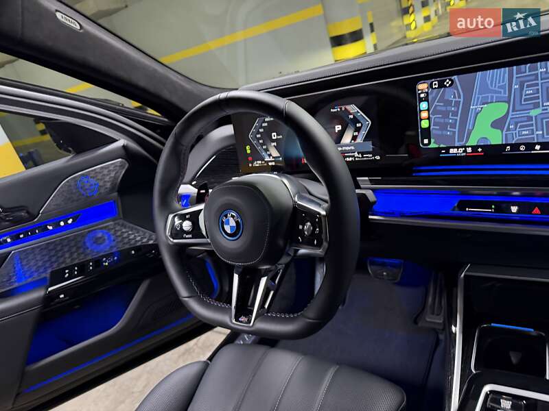 Седан BMW 7 Series 2024 в Киеве