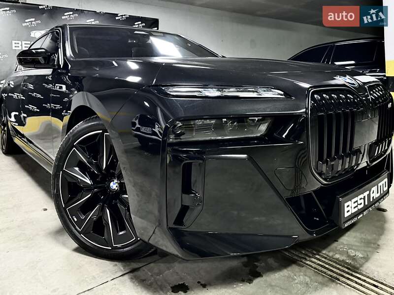 Седан BMW 7 Series 2024 в Киеве
