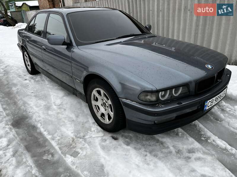 Седан BMW 7 Series 1999 в Прилуках