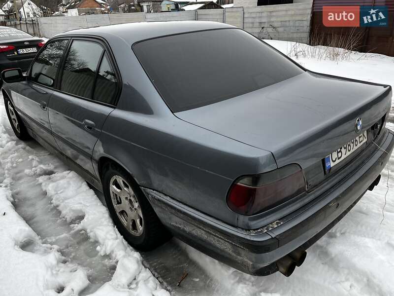Седан BMW 7 Series 1999 в Прилуках