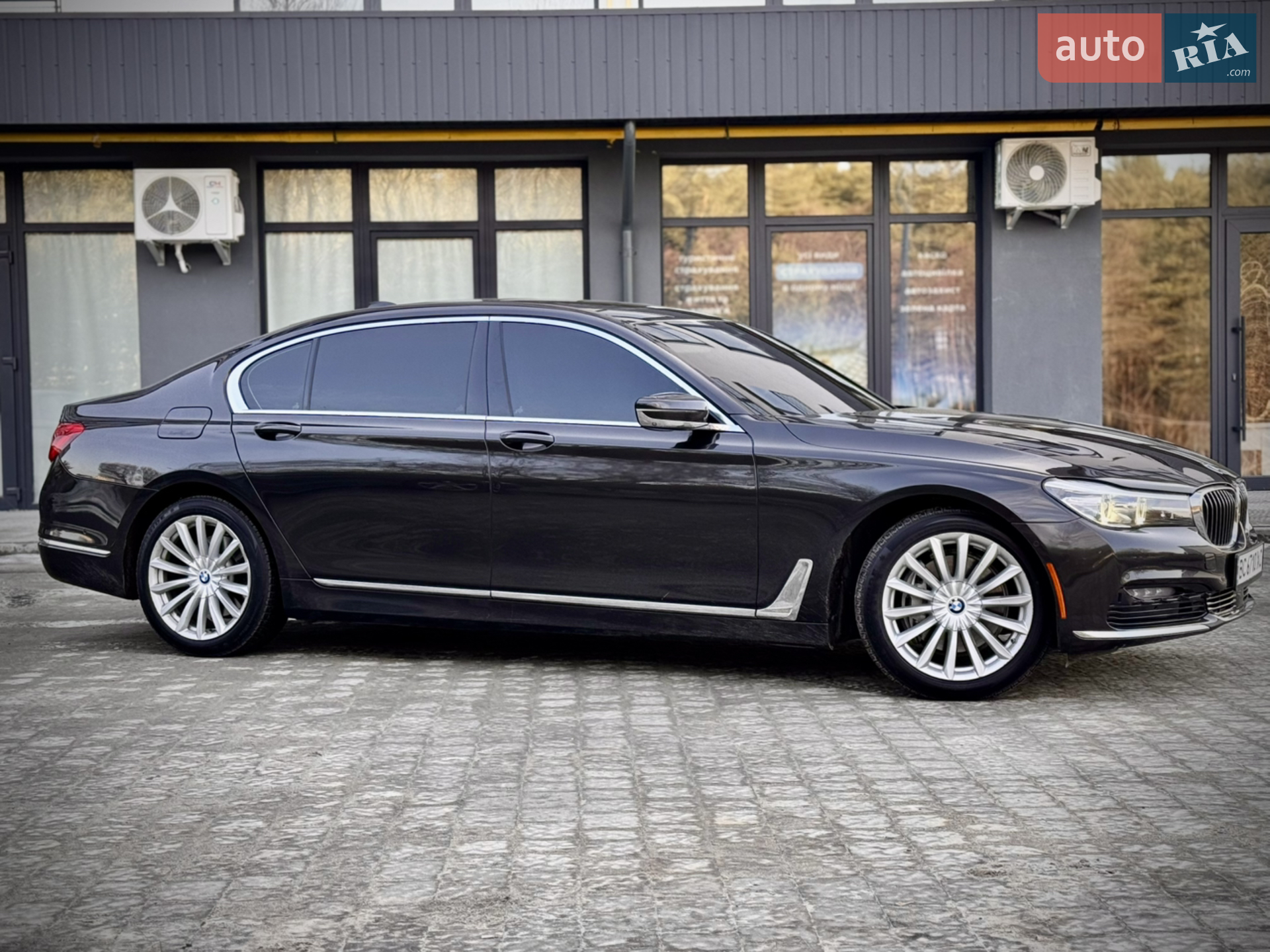 2015 BMW 7er - мініатюра 3