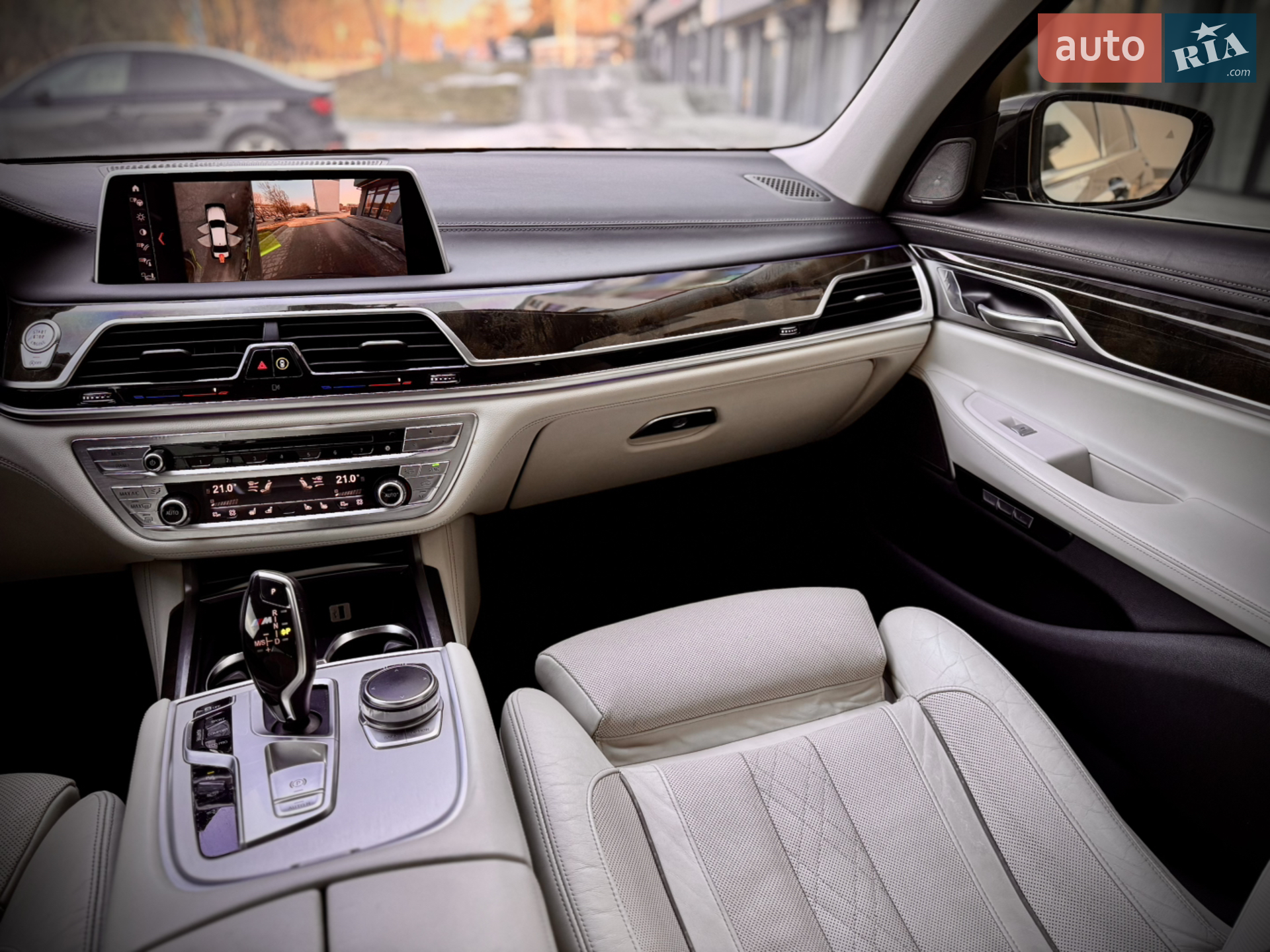 2015 BMW 7er - мініатюра 20