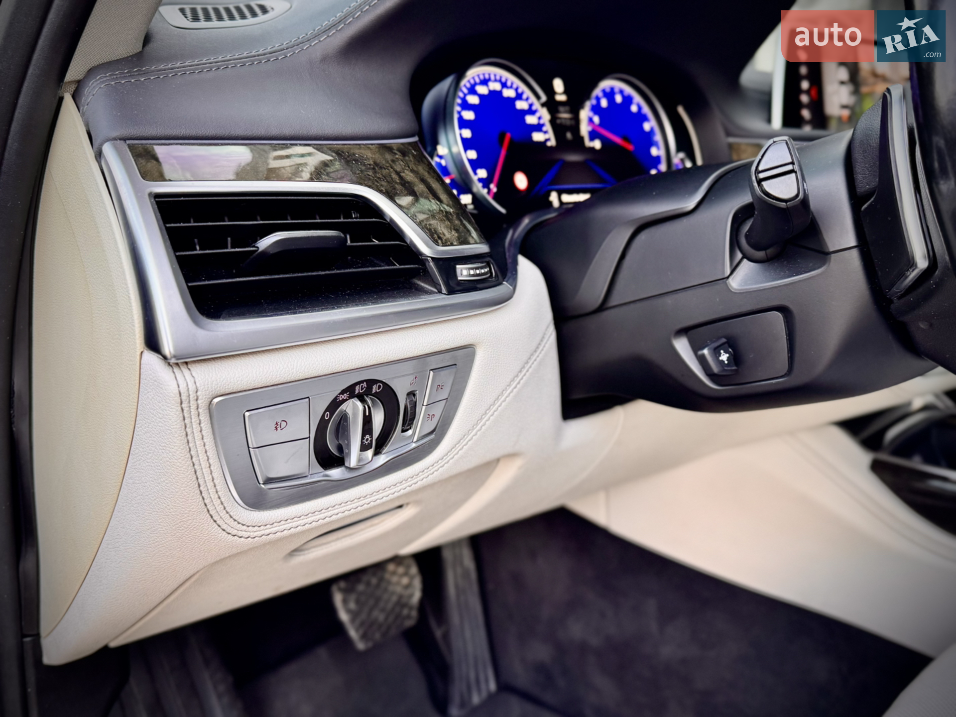 2015 BMW 7er - мініатюра 27