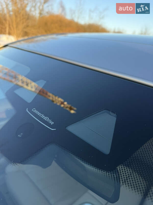 Седан BMW 7 Series 2017 в Львове