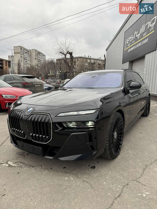 Седан BMW 7 Series 2024 в Харькове