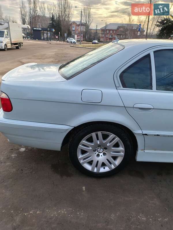 Седан BMW 7 Series 2000 в Кривом Роге