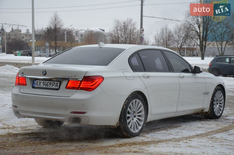 Седан BMW 7 Series 2010 в Харькове