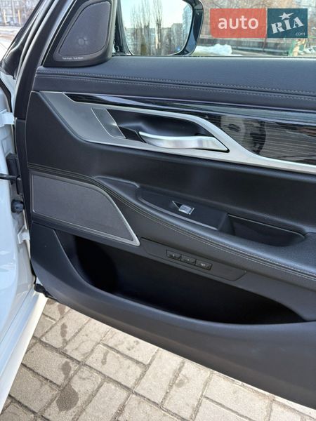 Седан BMW 7 Series 2018 в Черкассах фото 16 Седан BMW 7 Series 2018 в Черкассах