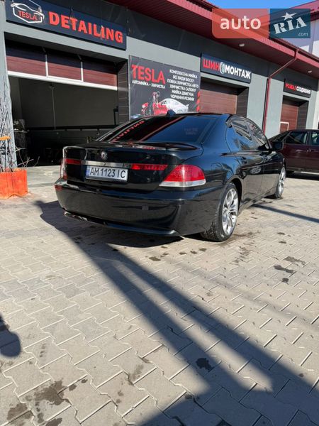 Седан BMW 7 Series 2004 в Звягеле