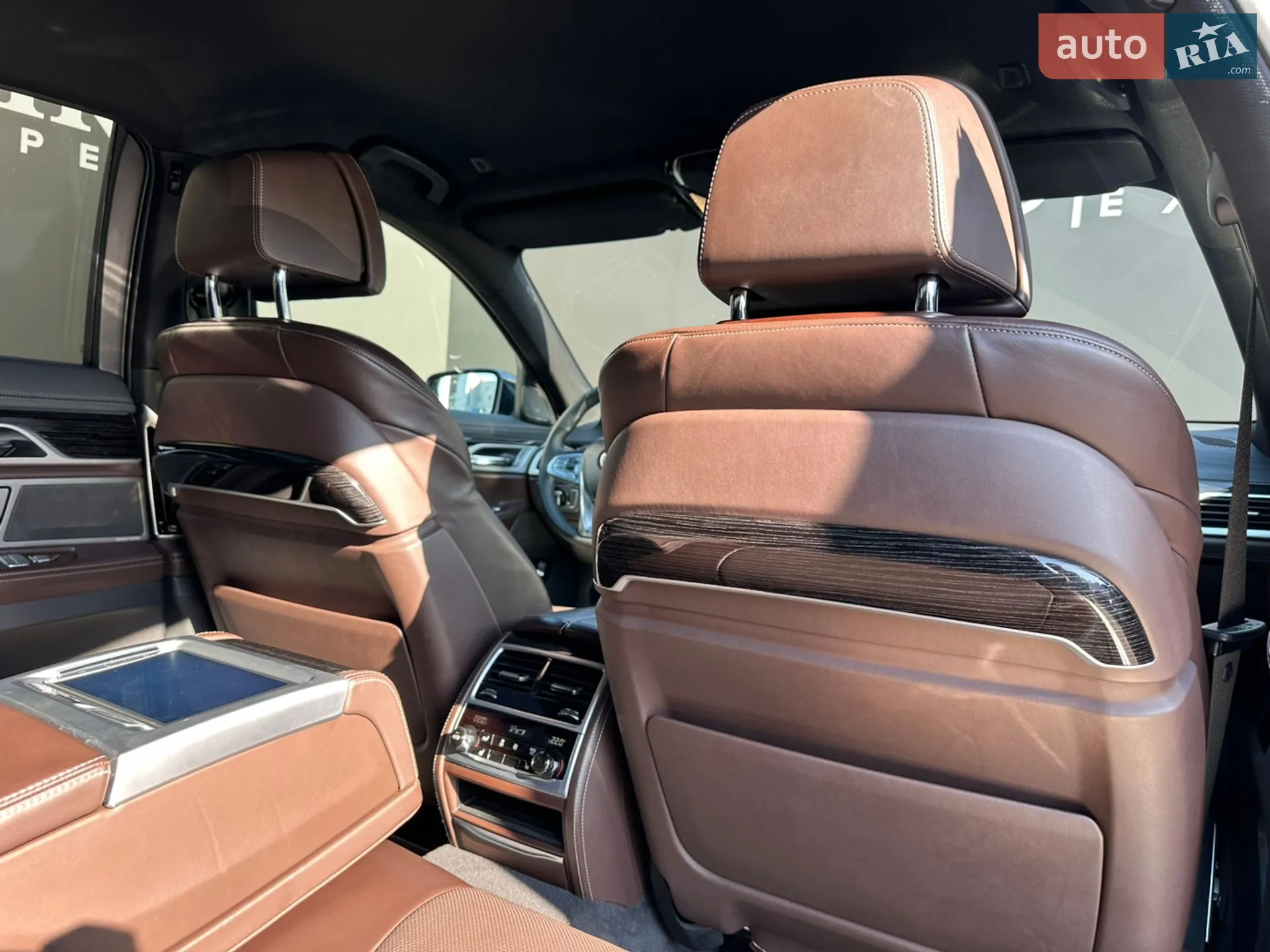 2017 BMW 7er - мініатюра 20
