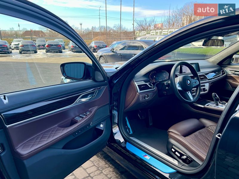 Седан BMW 7 Series 2022 в Киеве