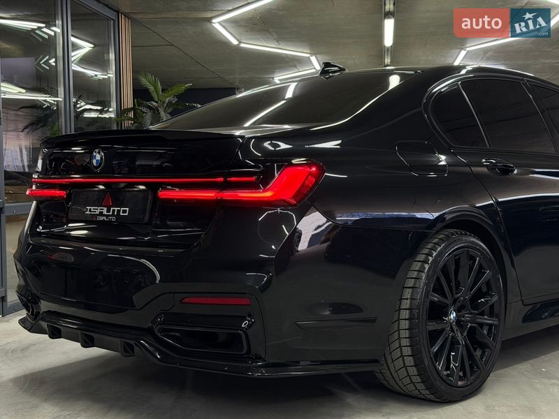 Седан BMW 7 Series 2020 в Одессе