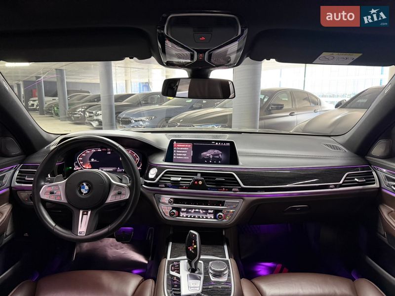 Седан BMW 7 Series 2020 в Одессе