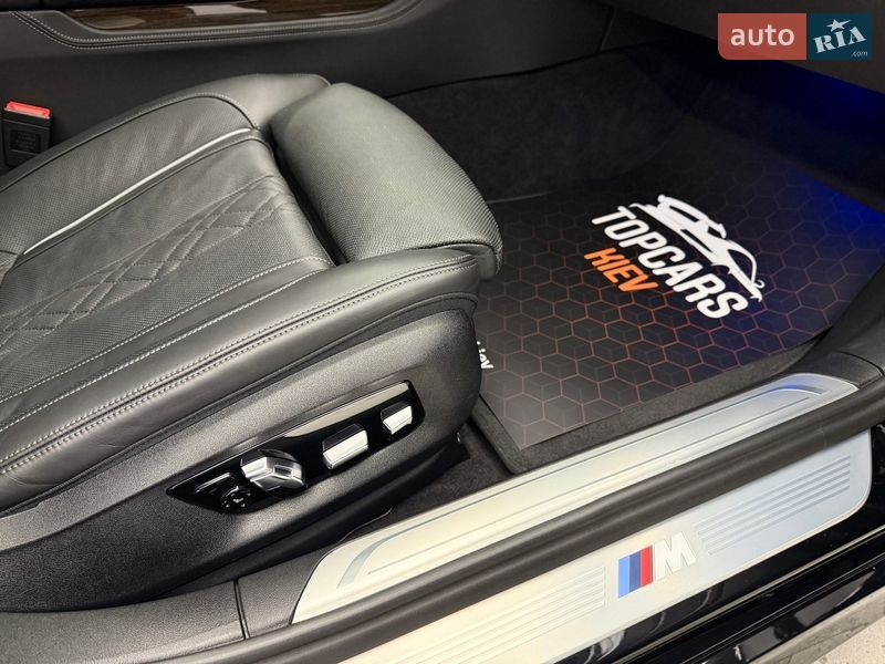 Седан BMW 7 Series 2022 в Киеве