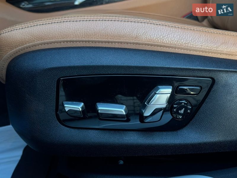 Седан BMW 7 Series 2020 в Ивано-Франковске
