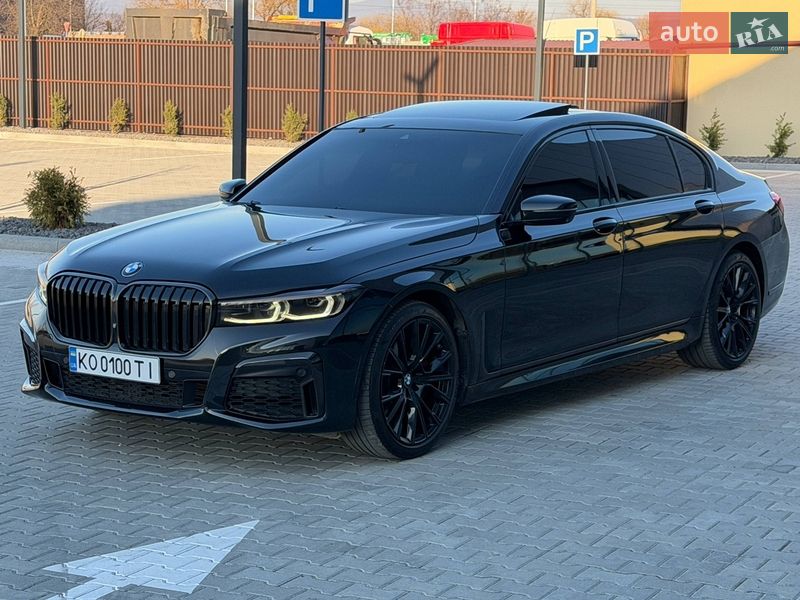 Седан BMW 7 Series 2019 в Ужгороде