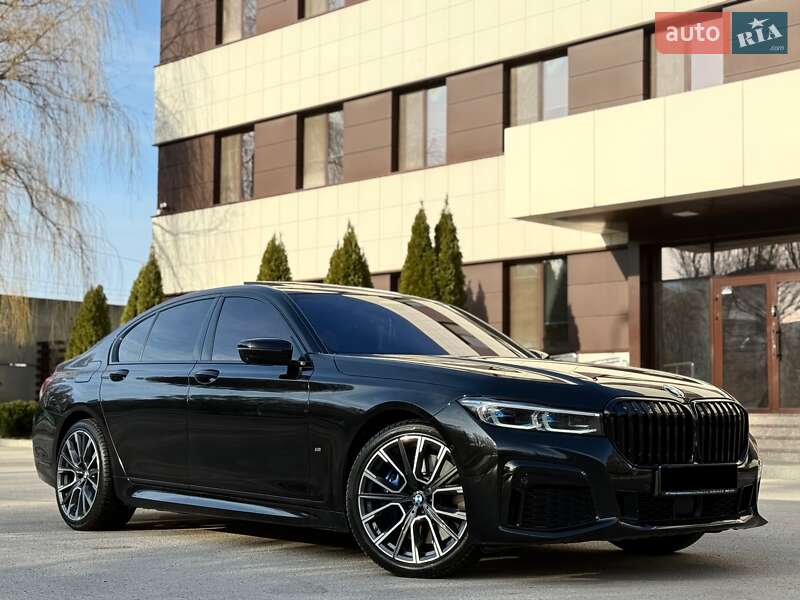 Седан BMW 7 Series 2022 в Дніпрі