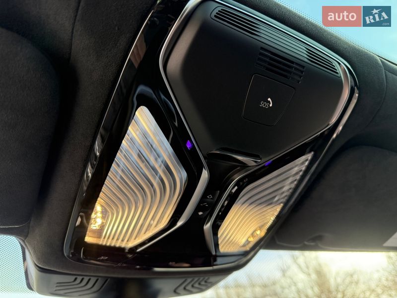 Седан BMW 7 Series 2022 в Дніпрі