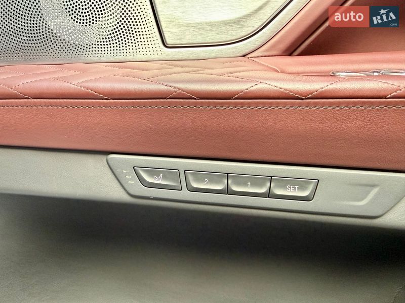 Седан BMW 7 Series 2019 в Киеве
