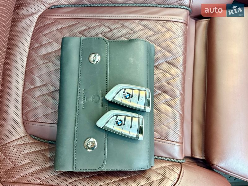 Седан BMW 7 Series 2019 в Киеве