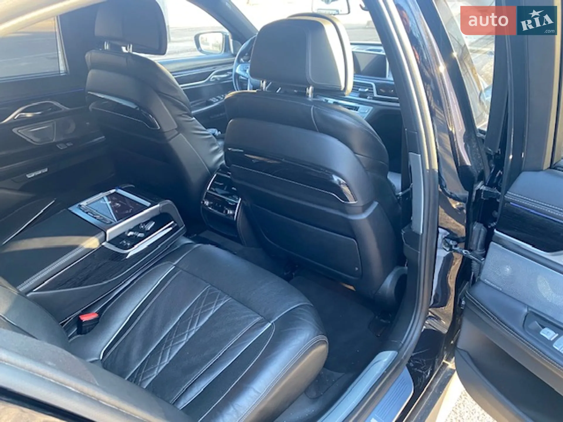 2015 BMW 7er - мініатюра 12