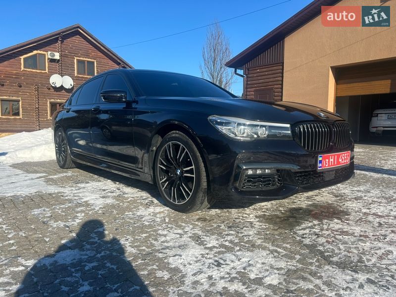 Седан BMW 7 Series 2017 в Владимире