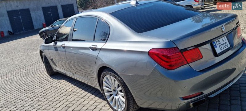 Седан BMW 7 Series 2011 в Черновцах