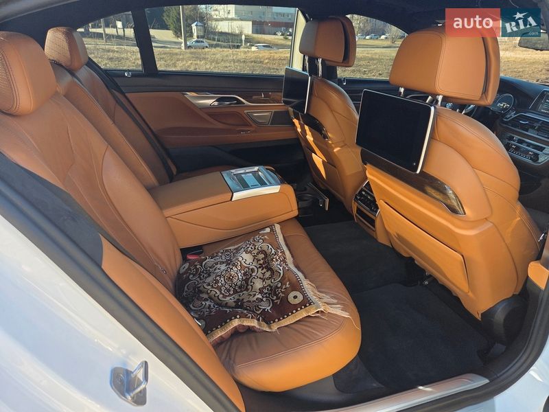 Седан BMW 7 Series 2017 в Харькове