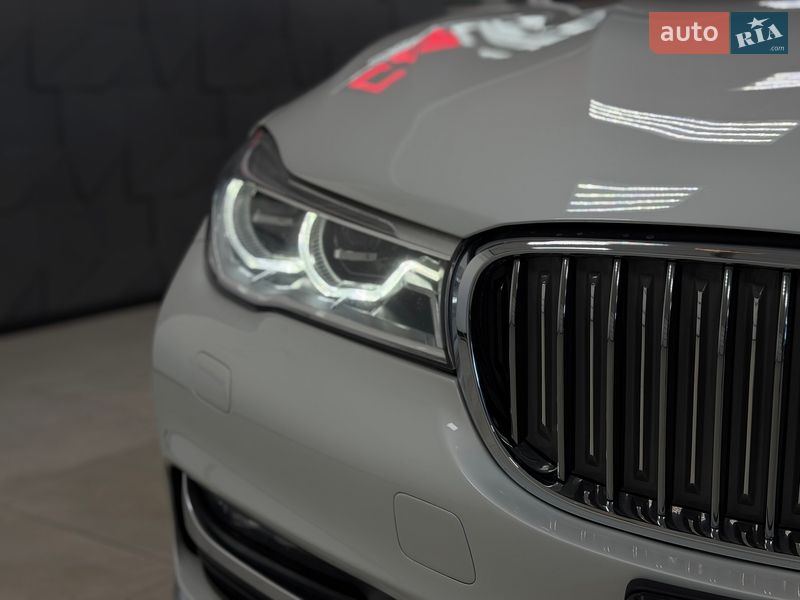 Седан BMW 7 Series 2016 в Тернополе