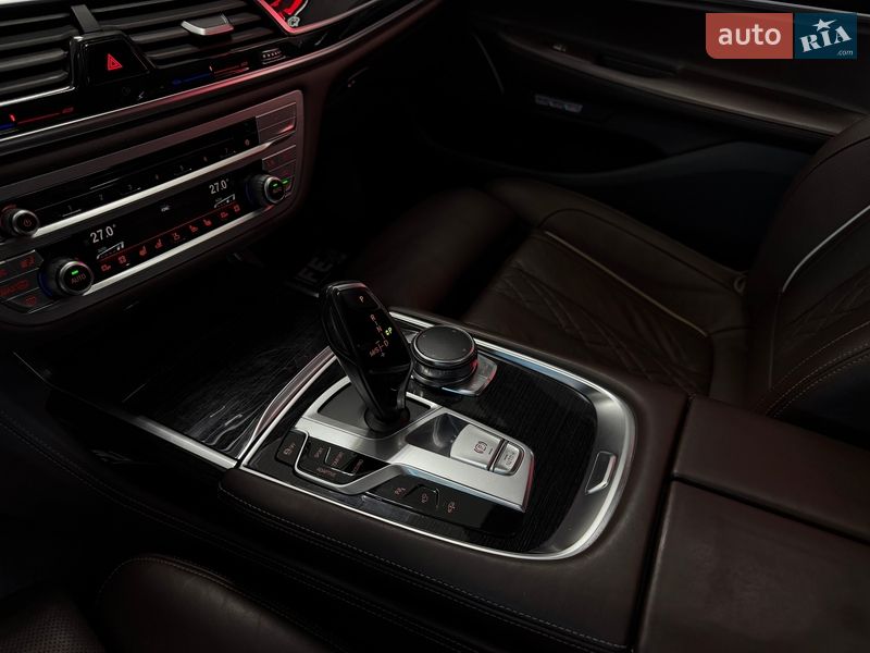 Седан BMW 7 Series 2016 в Тернополе