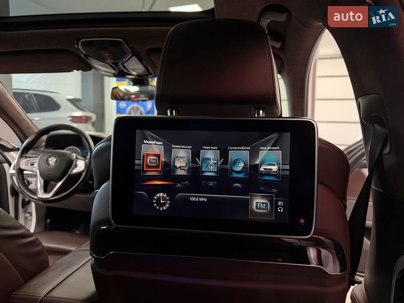 Седан BMW 7 Series 2016 в Тернополе