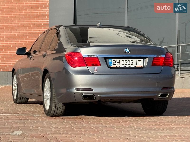 Седан BMW 7 Series 2009 в Одессе