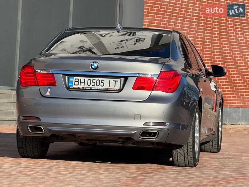 Седан BMW 7 Series 2009 в Одессе