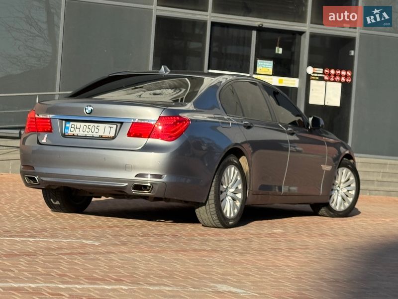 Седан BMW 7 Series 2009 в Одессе