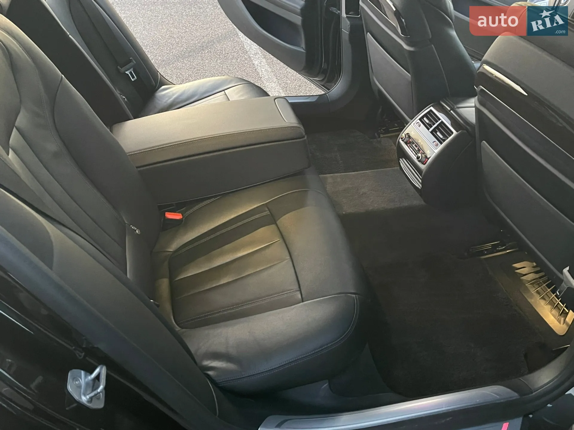 2019 BMW 7er - мініатюра 90