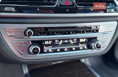 Седан BMW 7 Series 2016 в Киеве