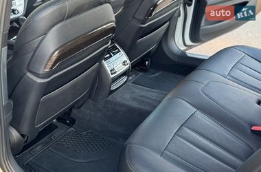 Седан BMW 7 Series 2016 в Киеве