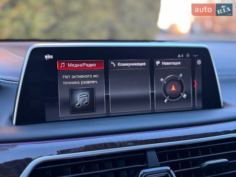 Седан BMW 7 Series 2016 в Киеве