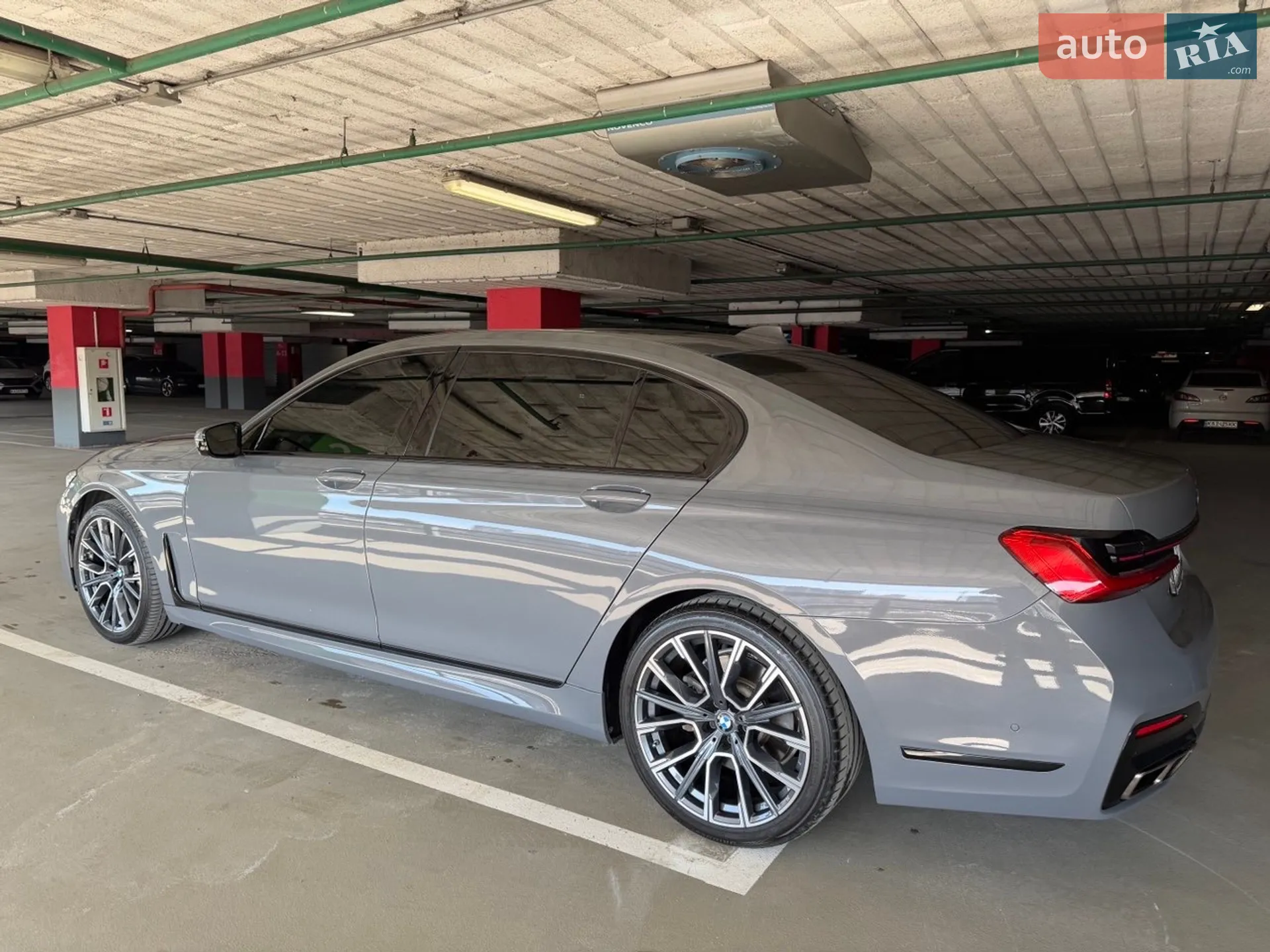 2017 BMW 7er - мініатюра 11