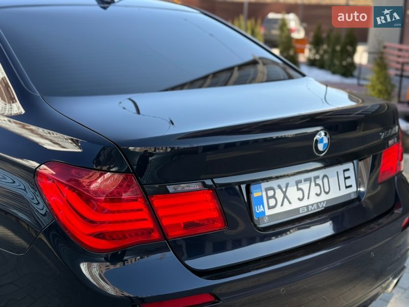 Седан BMW 7 Series 2011 в Хмельницком