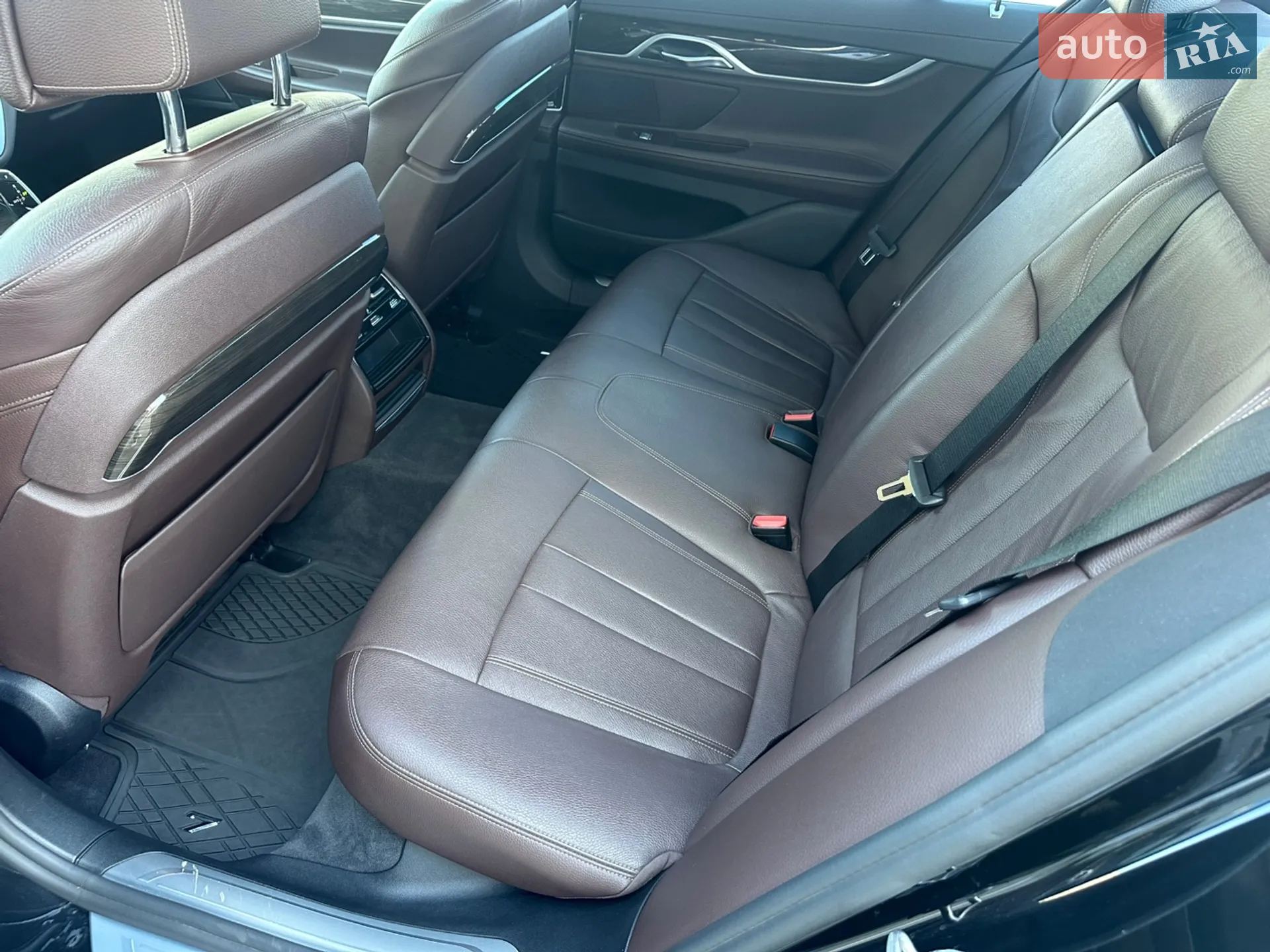 2016 BMW 7er - мініатюра 31