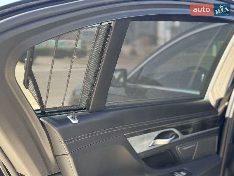Седан BMW 7 Series 2019 в Черкассах фото 45 Седан BMW 7 Series 2019 в Черкассах