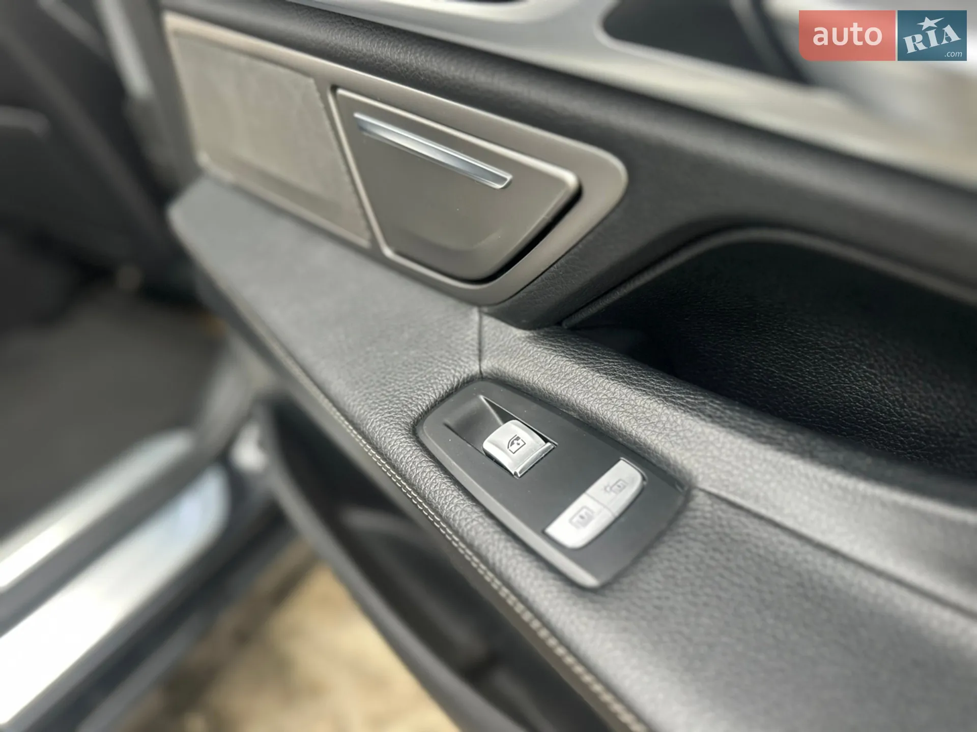 2016 BMW 7er - мініатюра 26